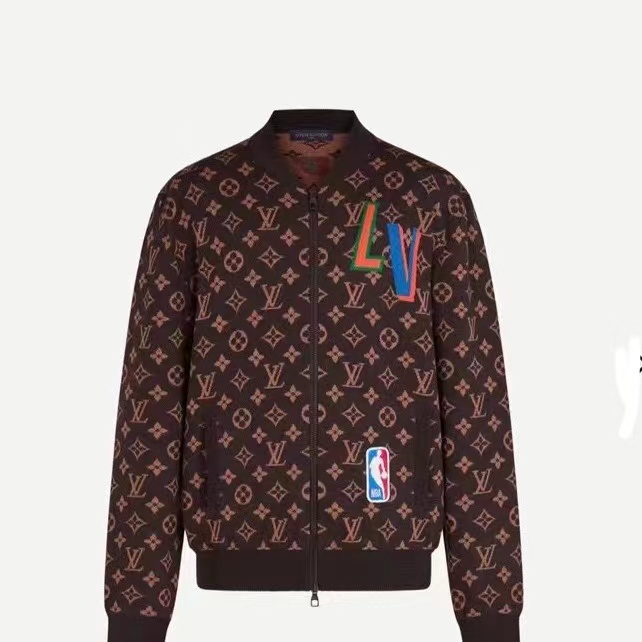 LV Sweater-001